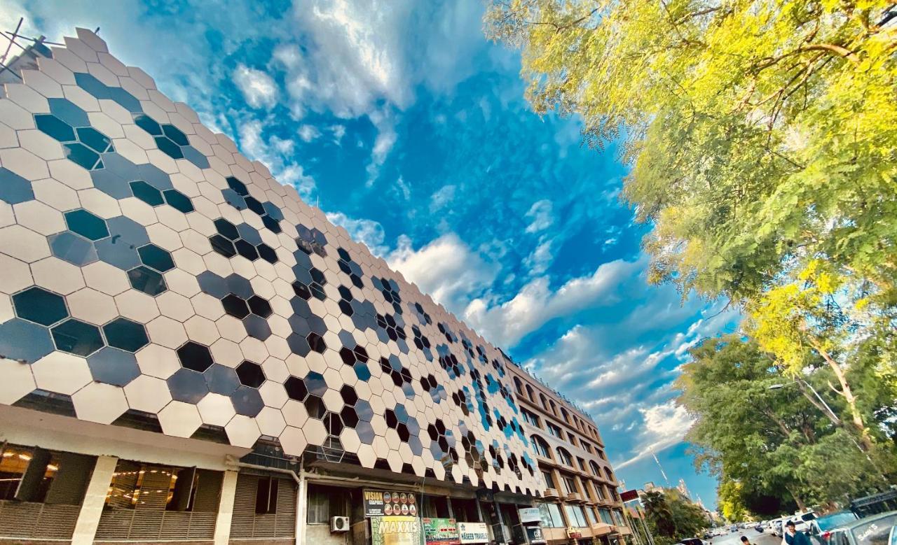 Shelton'S Ambassador Hotell Islamabad Exteriör bild